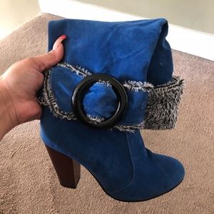 Suede high heel boots!